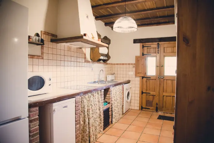 Cocina totalmente equipada para degustar productos frescos de Extremadura