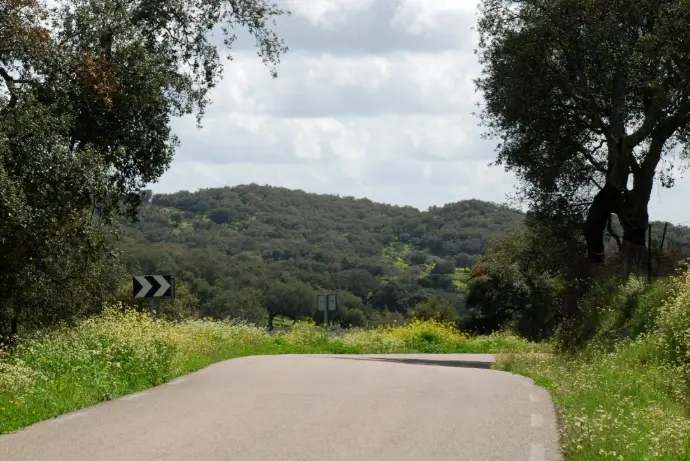 Acceso a Casa Rural La Vega en San Vicente de Alcántara